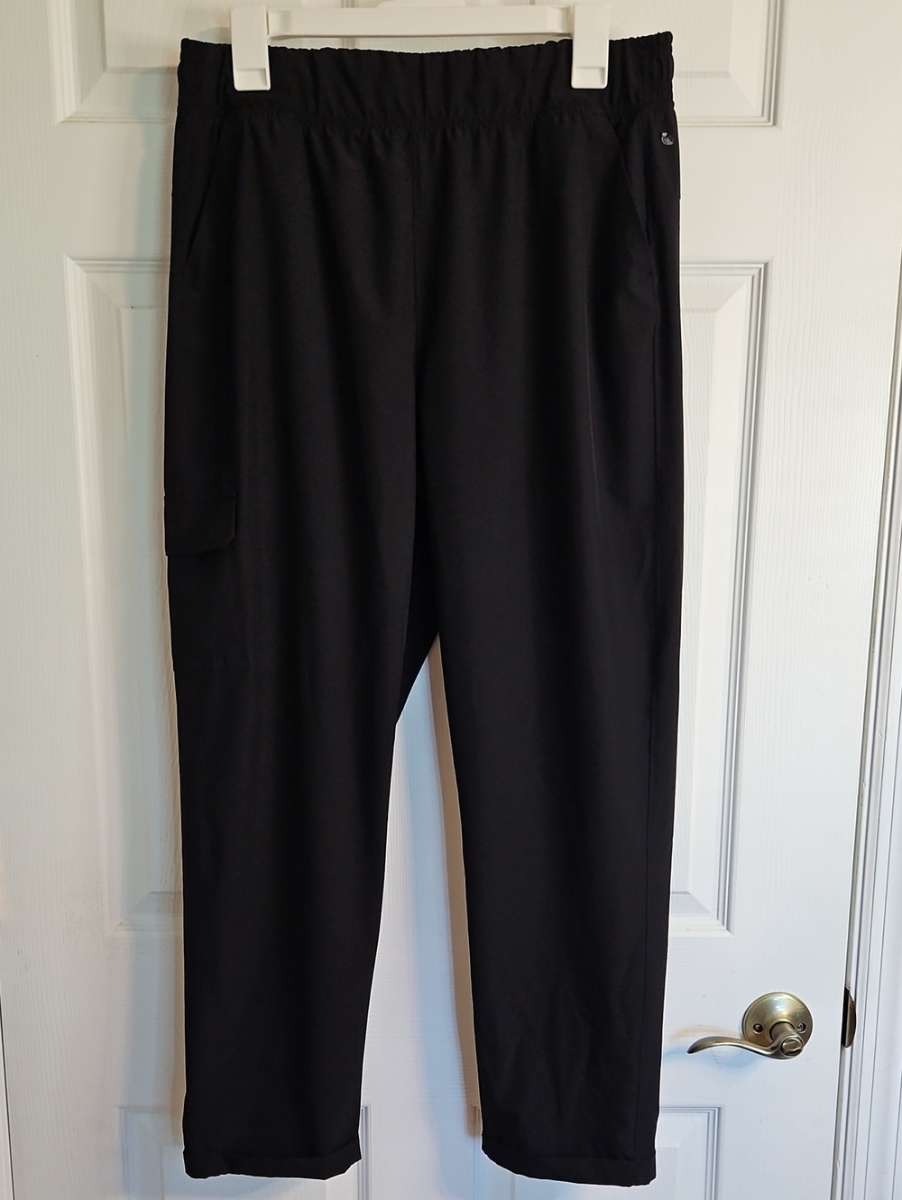 Apana Black Ankle Length Sport  Pants ( Elastic Waist)